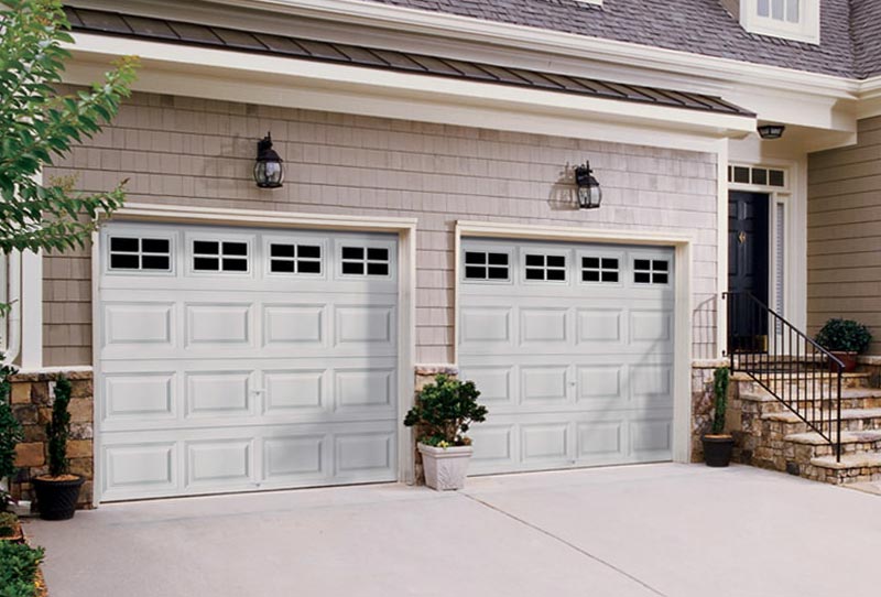 Choosing the Perfect Garage Door for Your Home”