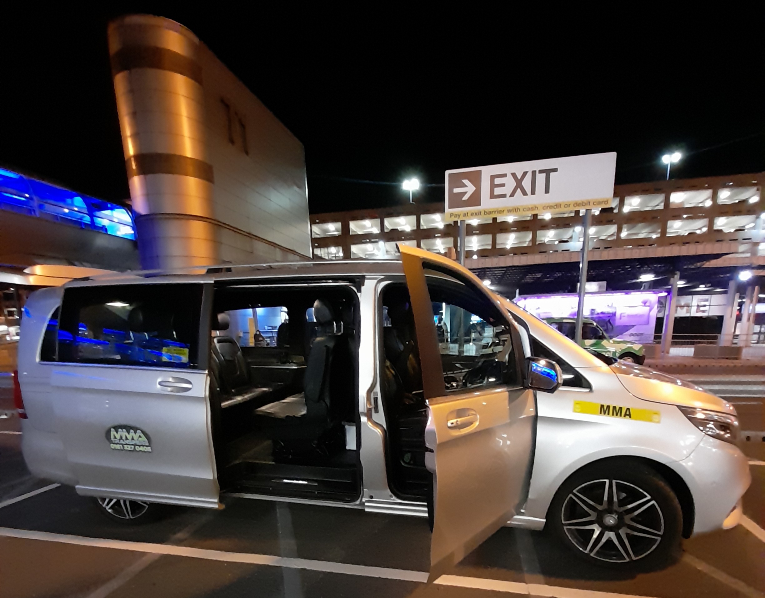 Ultimate Taxi Manchester Airport Guide