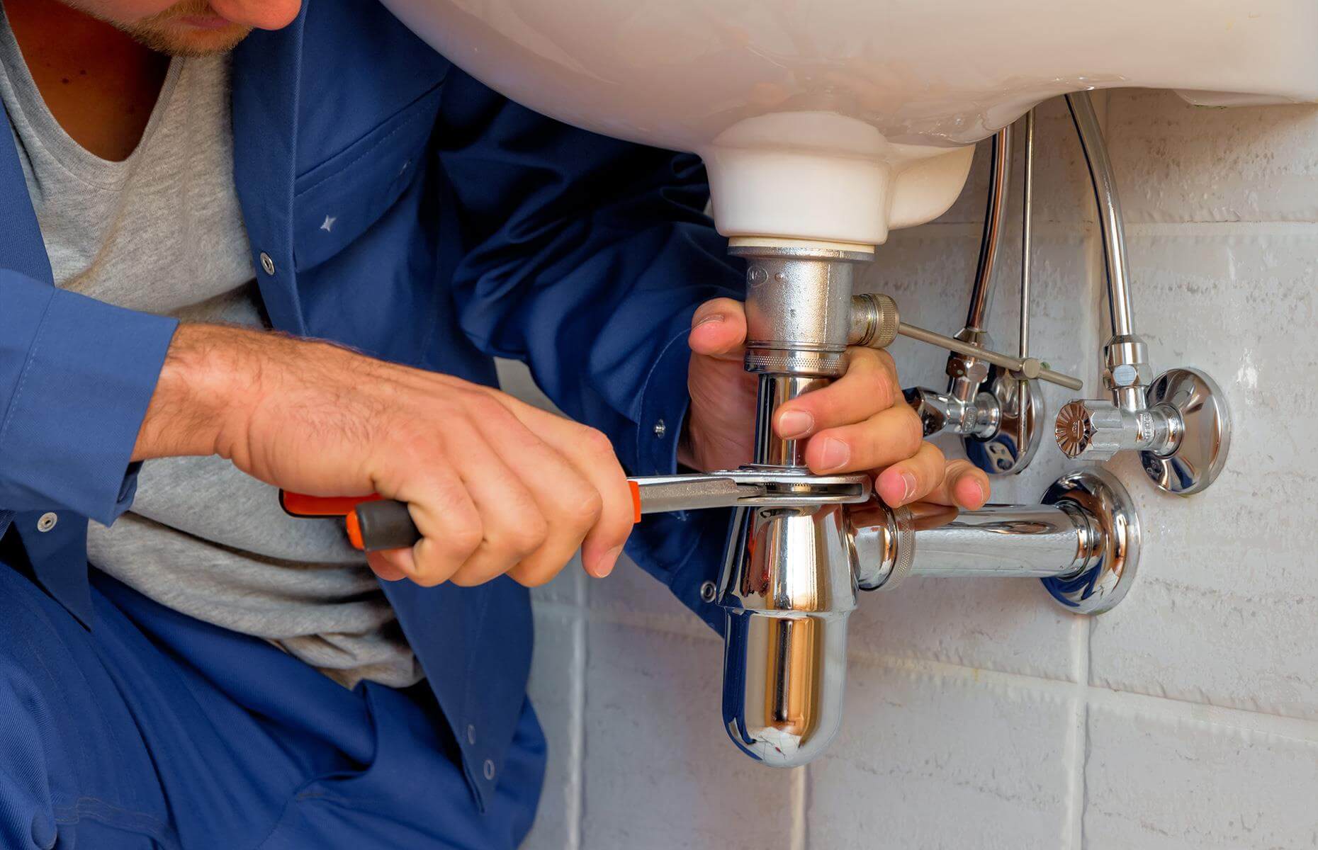 Get Easy Electrical And Plumbing Services Now!